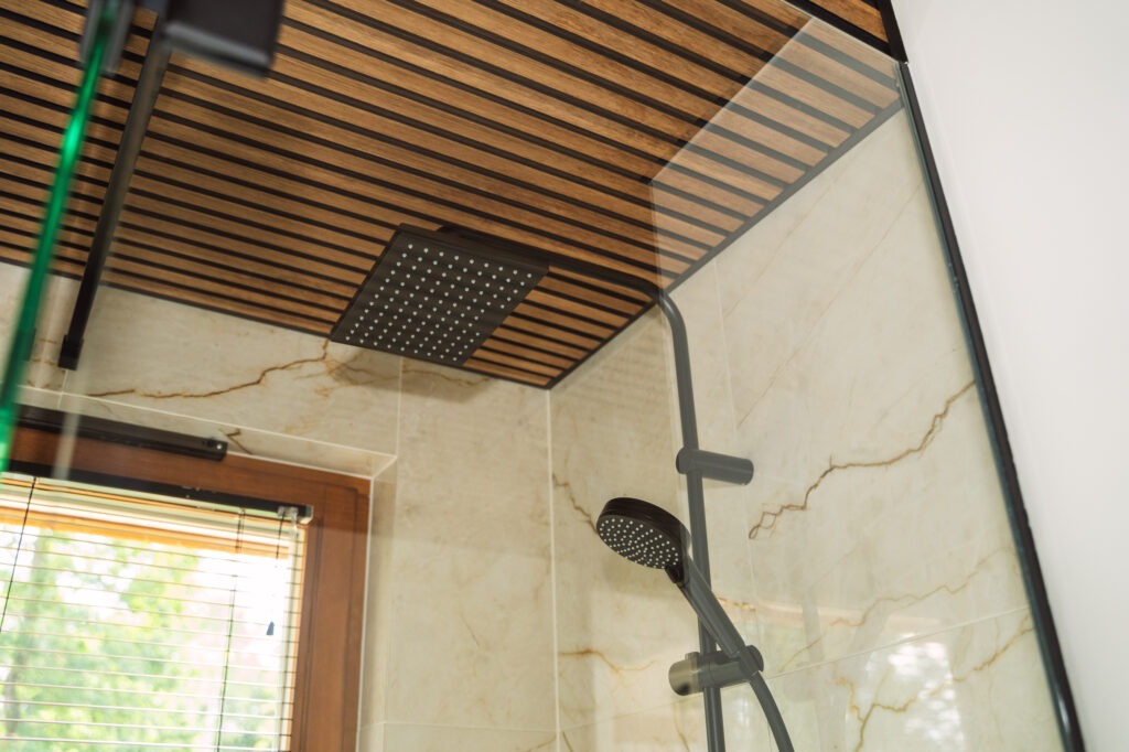 Bathroom wood-felt hanging ceiling